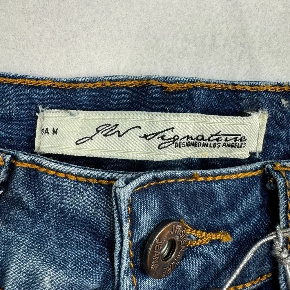 JW Signature Jean Shorts Womens Size Medium Dark Wash High Rise Frayed Hem NWT - Picture 3 of 10